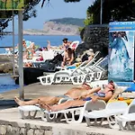 And By The Sea Cavtat, Dubrovnik - 8974 Konukevi 4*
